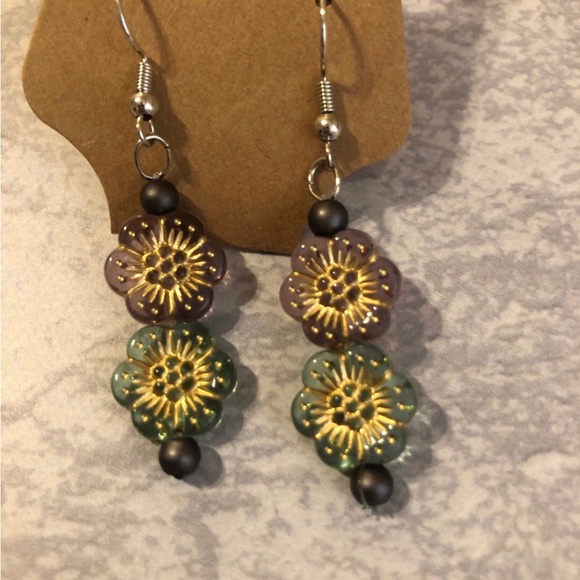 Handmade Earrings - Picture 2 of 4